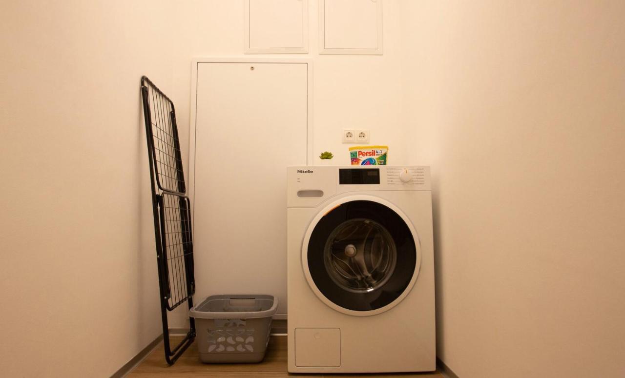 Deluxe Apartment Leibnitz Esterno foto